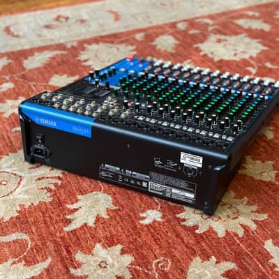 YAMAHA MG16XU 16 Channel Mixer w/Gator Gig Bag image 8