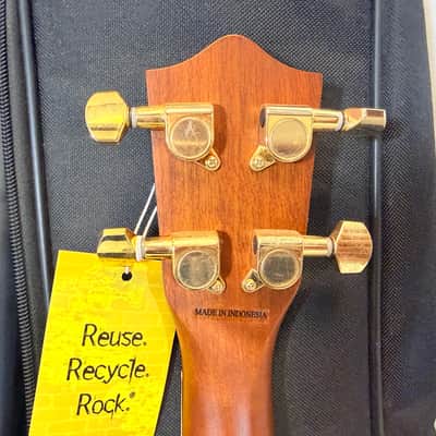 Lanikai LU-22CGC Concert Ukulele Mahogany w/ Road Runner Gig Bag 2010's image 7