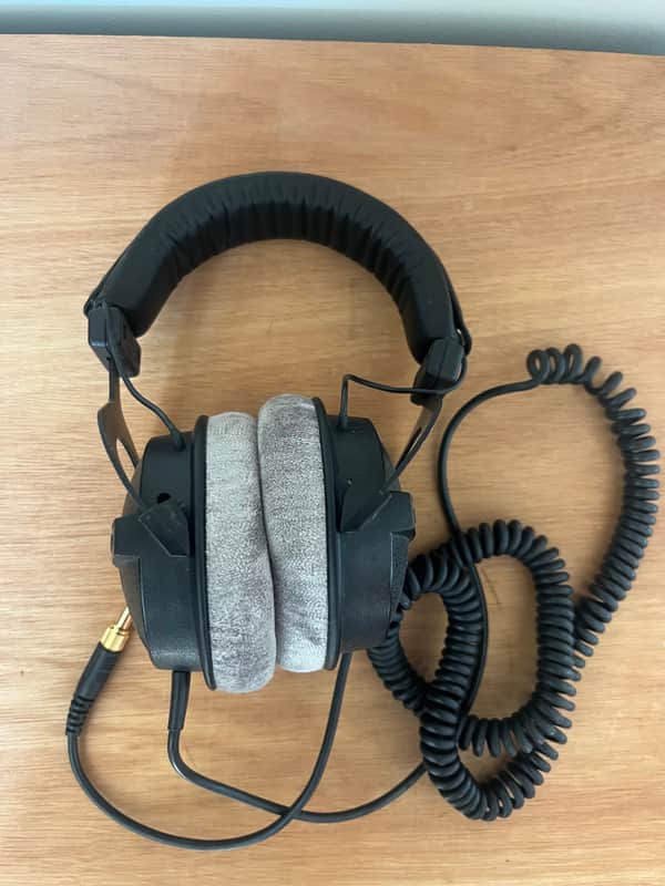 Beyerdynamic DT 770 Pro 250 Ohm - Black image 1