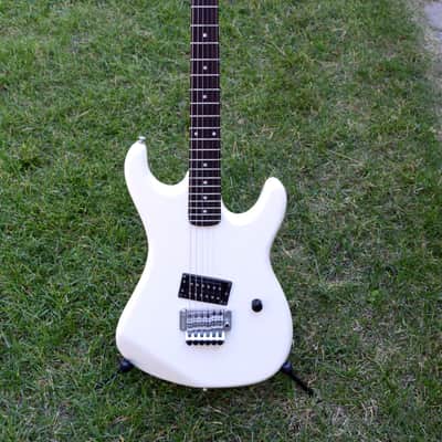 Kramer Striker 100ST :: 1985 :: White | Reverb