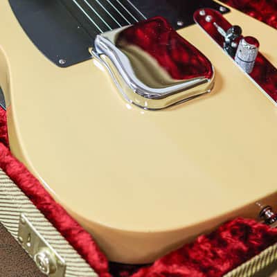 Fender American Vintage '52 Telecaster | Butterscotch Blonde image 3