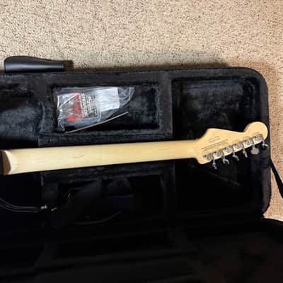 Charvel MJ San Dimas Style 1 HSH FR PF QM 2020 - Present - Midnight Glow image 4