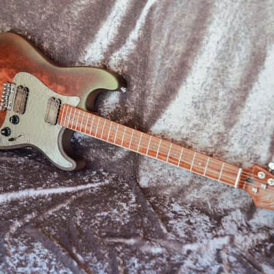 GB Liuteria Traditional Strato Vegatrem - Camphor burl image 8
