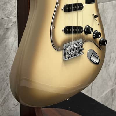 Fender 70th Anniversary Antigua Stratocaster Rosewood Fingerboard, Antigua 0147030888 SERIAL NUMBER SM242276 - 7.0 LBS image 3