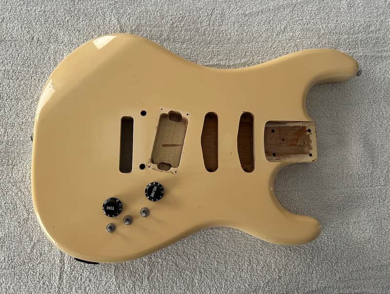 Kramer Baretta Body Modified 1985 - Cream image 1