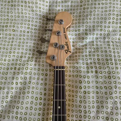 Fender Highway One Jazz Bass 2003 - 2011 - 3-Color Sunburst image 7