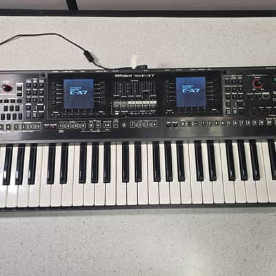 Roland E-A7 Arranger Keyboard(Used) image 1