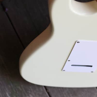 Fender squire strat Korean made - white image 9