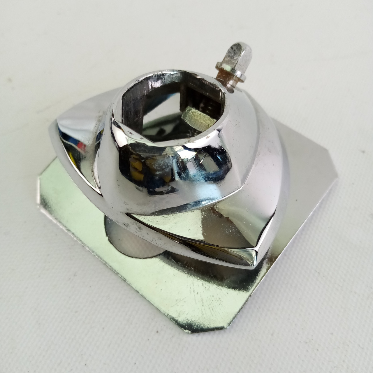 Premier Bass Drum Single Ratchet Tom Post Arm Receiver Mount #389-50 Chrome 60s — main photograph