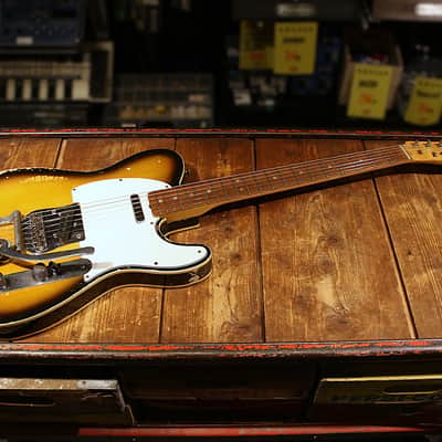 Fender Custom Telecaster with Bigsby, Rosewood Fretboard 1968 - 1971 - Sunburst image 4