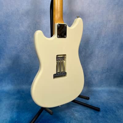 Fender MIJ Char Signature Mustang 2019 - 2022 - Olympic White image 12