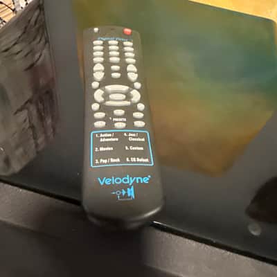 Velodyne Digital Drive Series DD12 BG Powered Subwoofer Remote Control Black image 4