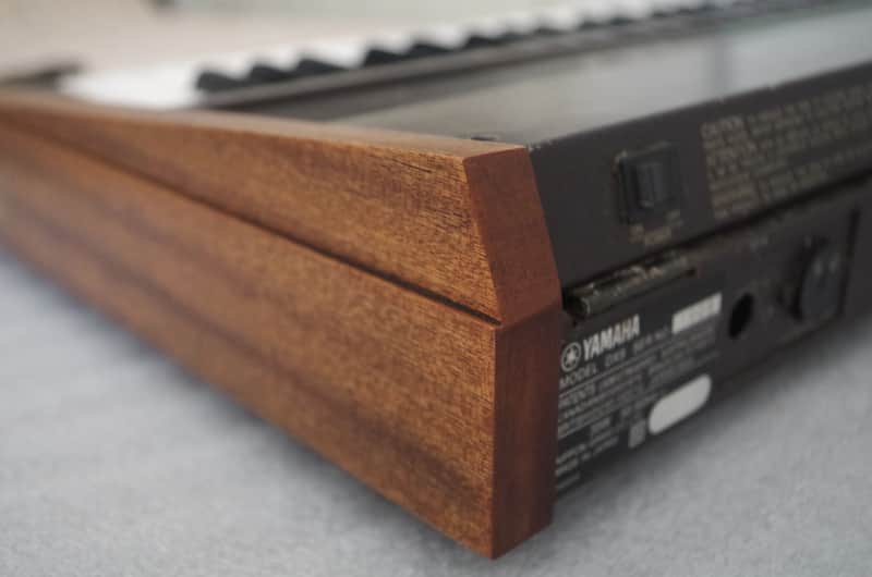 Wood ends for Yamaha DX7 DX9 synthesizer Side panels End caps Mahogany image 1