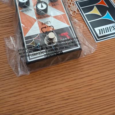 Maestro Orbit Phaser 2022 - Present - Orange Graphic image 3