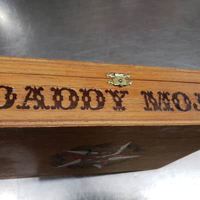 Daddy Mojo Sacred Heart 5-string Cigar Box Guitar image 5