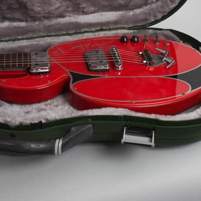 Wandre  Scarabeo Solid Body Electric Guitar (1965), molded plastic hard shell case. image 16