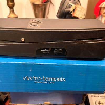Electro-Harmonix Dual Expression 2017 - Present - Black image 3