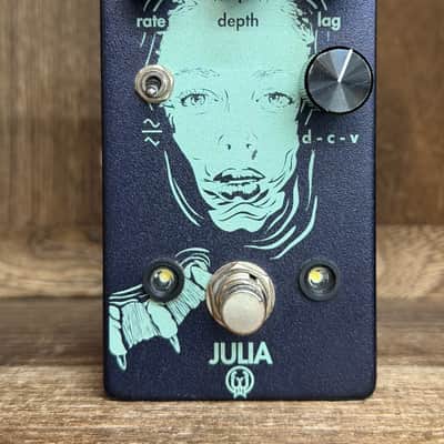 Walrus Audio Julia Chorus / Vibrato 2017 - 2019 - Purple image 1