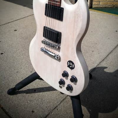 Gibson SGJ Hand Rubbed White image 4