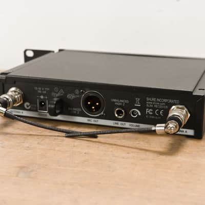 Shure SLX4 Wireless Receiver - L4 Band: 638-662 MHz (NO POWER SUPPLY) CG013ED image 5
