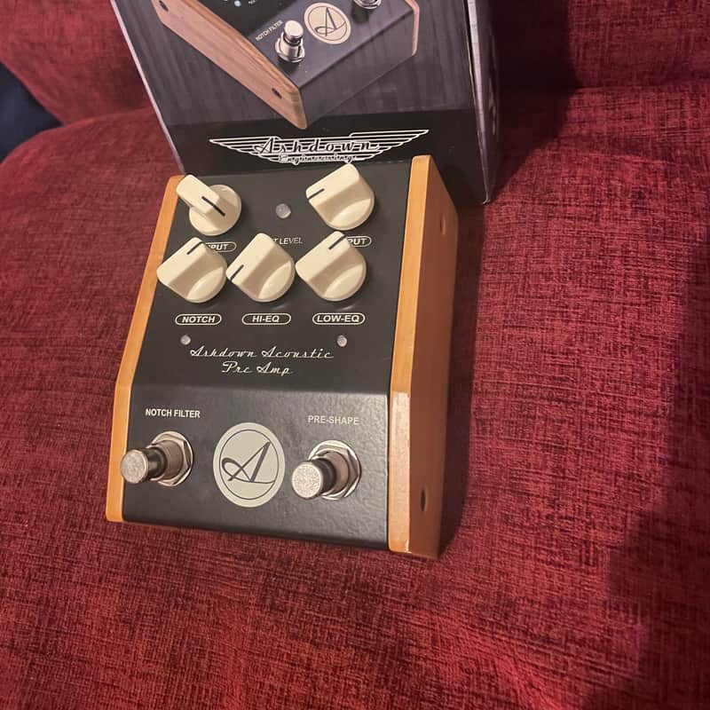 2010s Ashdown AA Woodsman Acoustic Guitar Preamp DI Pedal Black