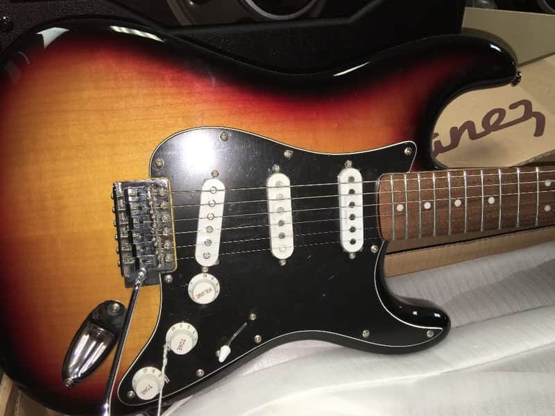 Squier Vintage Modified Stratocaster Electric Guitar NOS image 1