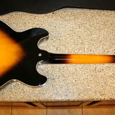 Yamaha sa500 Hollowbody electric guitar w/ black case Bild 10