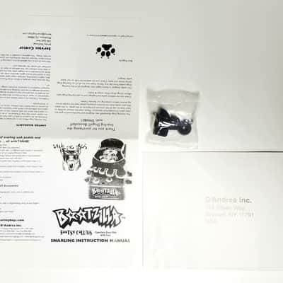 used Snarling Dogs Bootzilla Bootsy Collins Signature Bass Wah with Fuzz, Mint Condition with Box! image 3