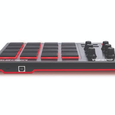Akai MPD218 USB Controller with RGB image 3
