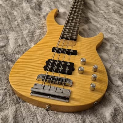 Rogue LX408 Pro - 8-String Double Course Bass - Active/Passive - 2010s - Natural / Yellow Flamed Maple - w/ Hardshell Case image 4