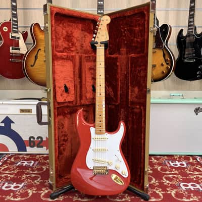 Immagine Fender Limited Edition Classic Series '50s Stratocaster® Fiesta Red Gold Hardware Chitarra Elettrica - 1