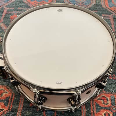 Mint DW Collector's Series Satin Oil Snare Drum 6.5x14 Natural W/Black Nickel HW image 6