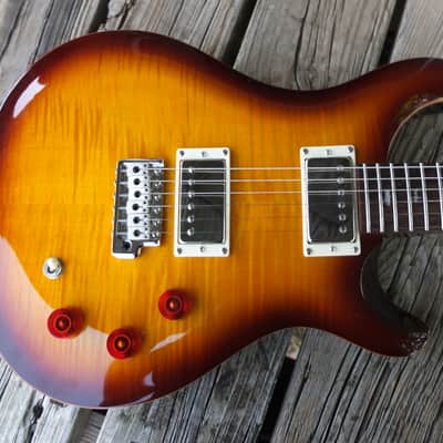 PRS SE DGT David Grissom Tremolo Signature 2023 - Present - McCarty Tobacco Sunburst image 2