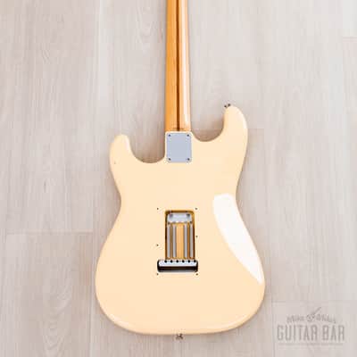 1996 Fender Custom Edition Yngwie Malmsteen Stratocaster ST72-140YM Yellow White w/ Dimarzio, Case & Hangtag, Japan MIJ image 3