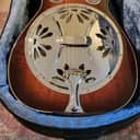 1996 Dobro (Deluxe) Model 27 with pickup and Martin soft case