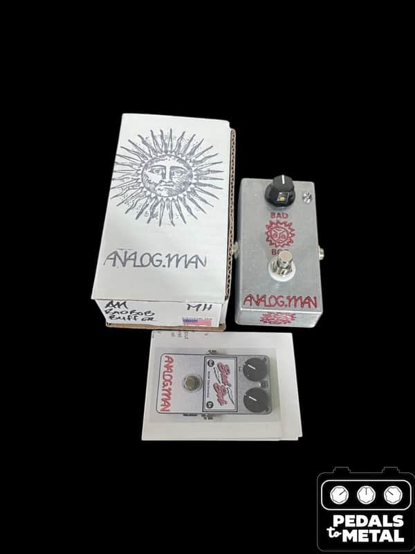 Analog man Bad Bob with buffer plain red letters with box/swag  - Metal - X15804 image 1