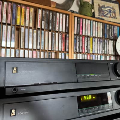 Acoustic Research C6, T4 & P10 Pre Amp, Tuner and Power Amp 1980s - Black image 5