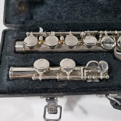 Yamaha YFL-225NII Flute. Japan image 4