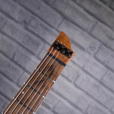 ZERU Guitars Headless 6-String Guitar (Terra Burst) image 4