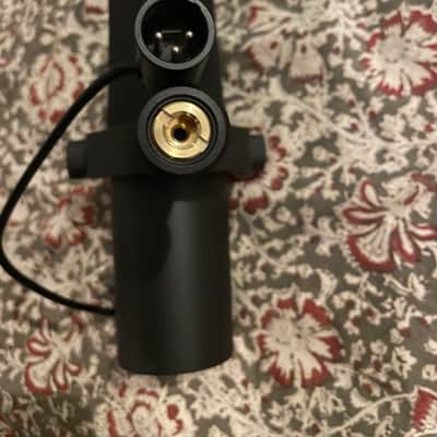 (Mint in Box) Shure SM7B Cardioid Dynamic Microphone 2001 - Present - Black image 5