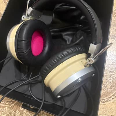 Avantone Pro MP-1 MixPhones Over-Ear Headphones 2016 - Present - Black image 3