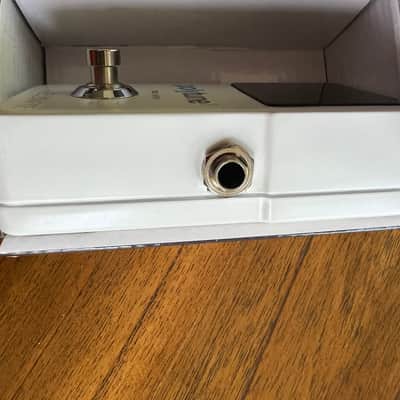 TC Electronic Polytune 3 Polyphonic Tuner Pedal 2017 - Present - White image 4