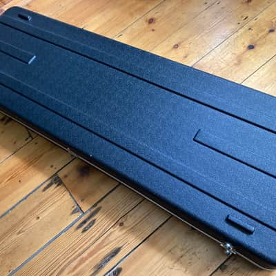 Stagg ABS Bass Guitar Hard Shell Case image 8