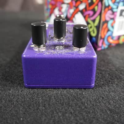 Catalinbread Carbide Fuzz Pedal – Purple Limited Finish w/ Box image 6