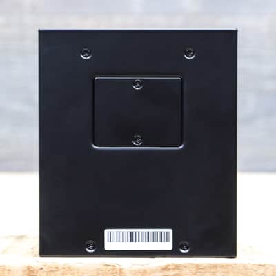 Warm Audio Throne of Tone Dual-Sided British-Amp-Inspired Overdrive Effect Pedal image 4