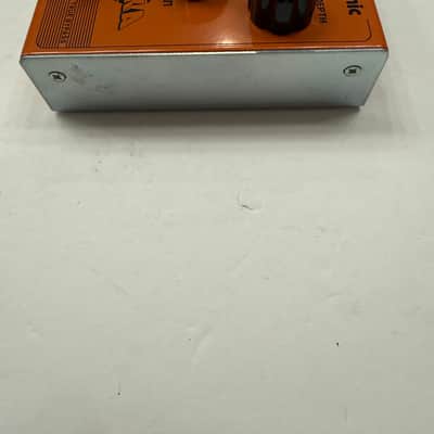 TC Electronic Choka Tremolo True Bypass Guitar Effect Pedal image 4