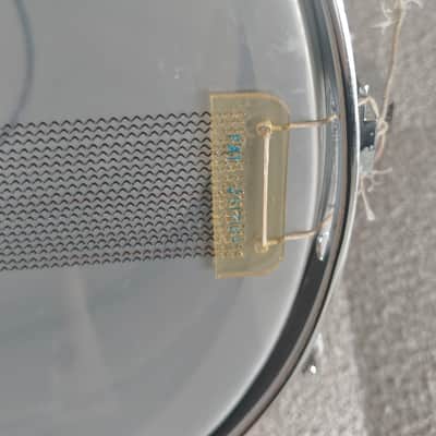Ludwig No. 404 Acrolite 5x14" 8-Lug Aluminum Snare Drum with Pointed Blue/Olive Badge 1969 - 1979 - Matte Aluminum image 7