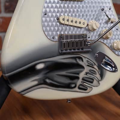 Fender Custom Shop “The Disaffected” Stratocaster #5 of 8  Artwork by Ron English 2003 w/OHSC image 11