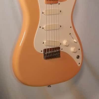 Fender Made in U.S.A. Bullet S-3 Maple Fretboard Butterscotch electric guitar with case used vintage 1981 image 7