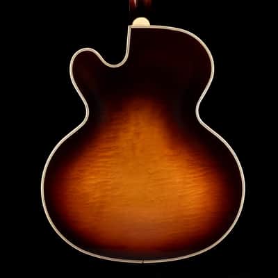 Pre-Owned 1951 Epiphone Zephyr Emperor Regent Hollowbody Sunburst image 12